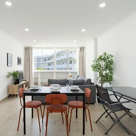 Terrace Apartment *